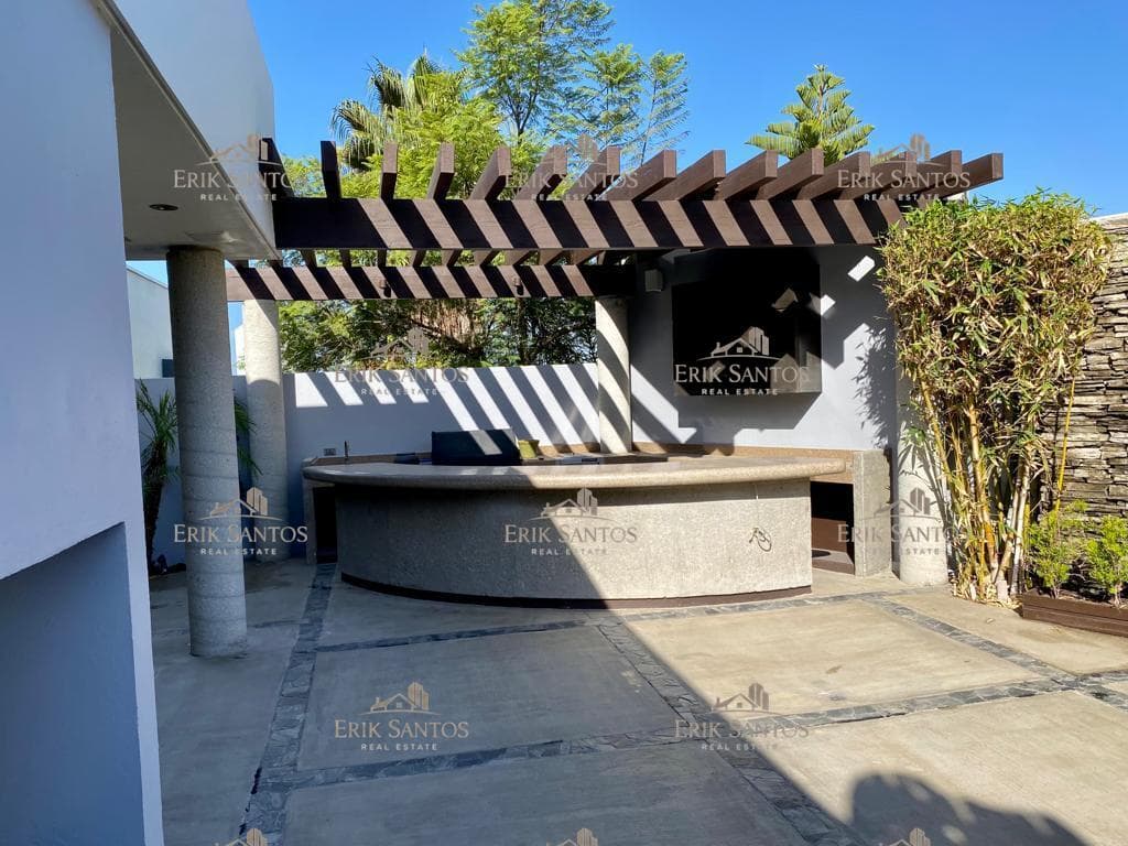 Casa en RENTA en COTO UNO