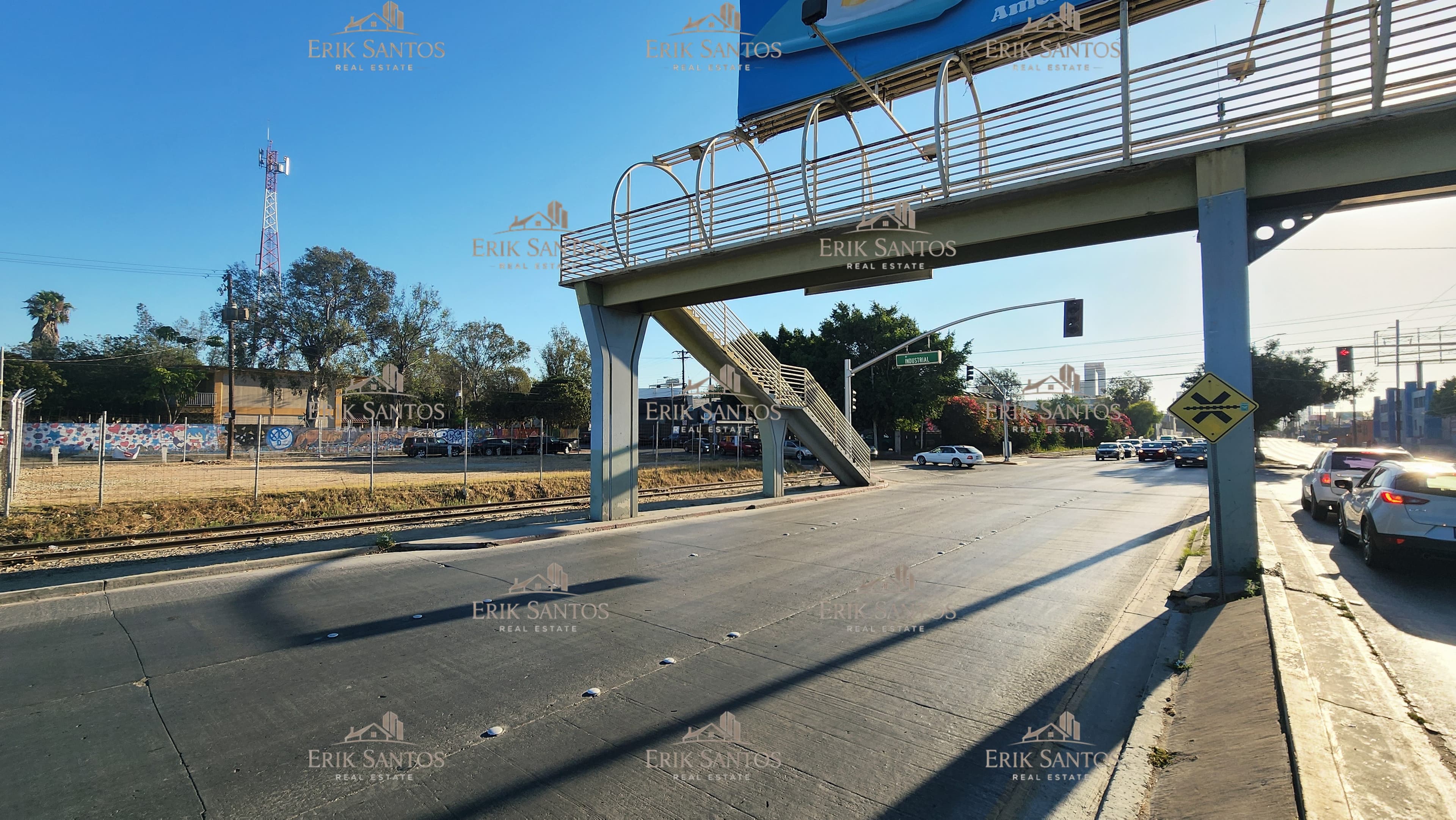 Terreno Comercial "EN RENTA" de 678.70M2 sobre Blvd. Benítez