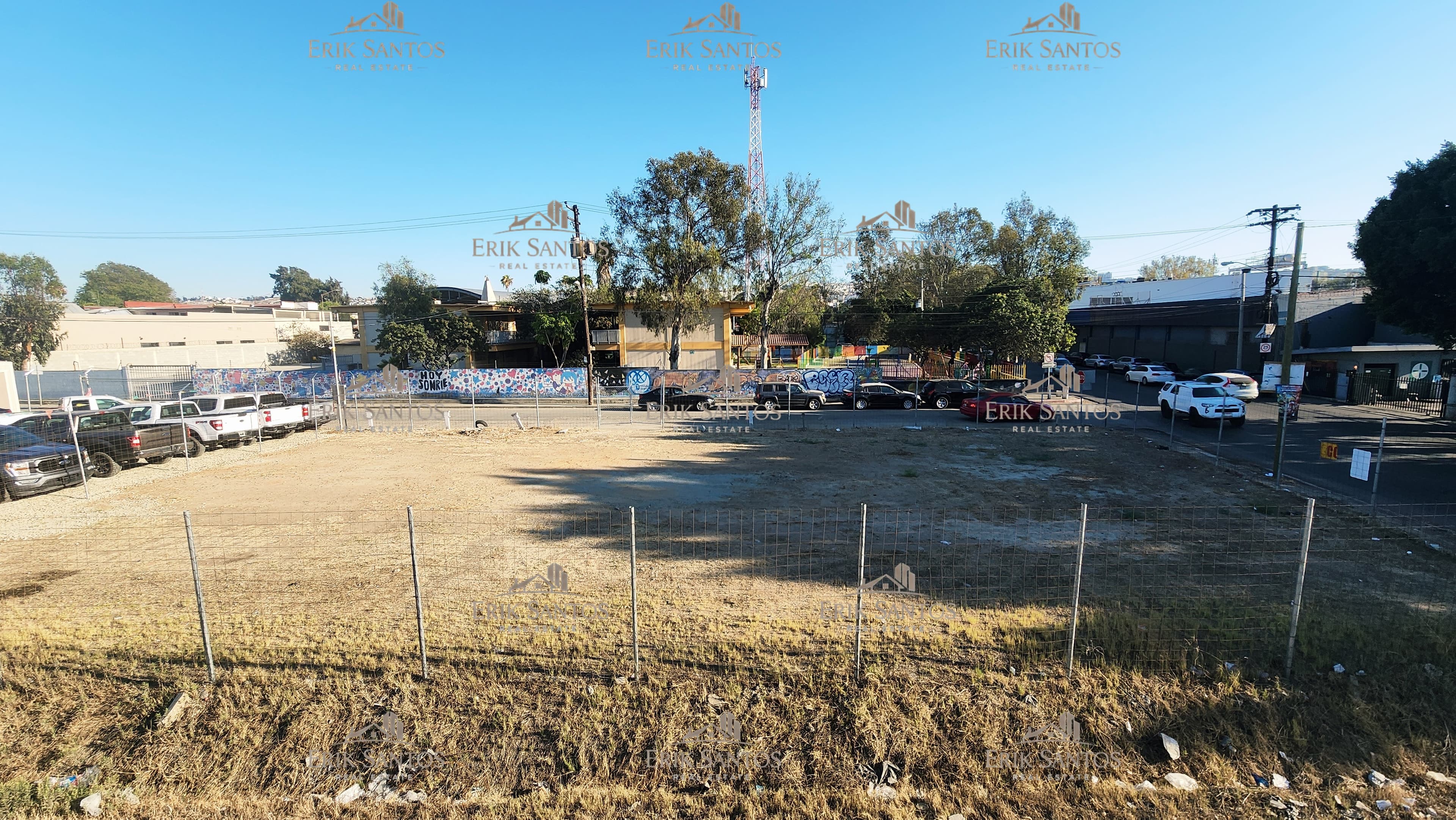 Terreno Comercial "EN RENTA" de 678.70M2 sobre Blvd. Benítez