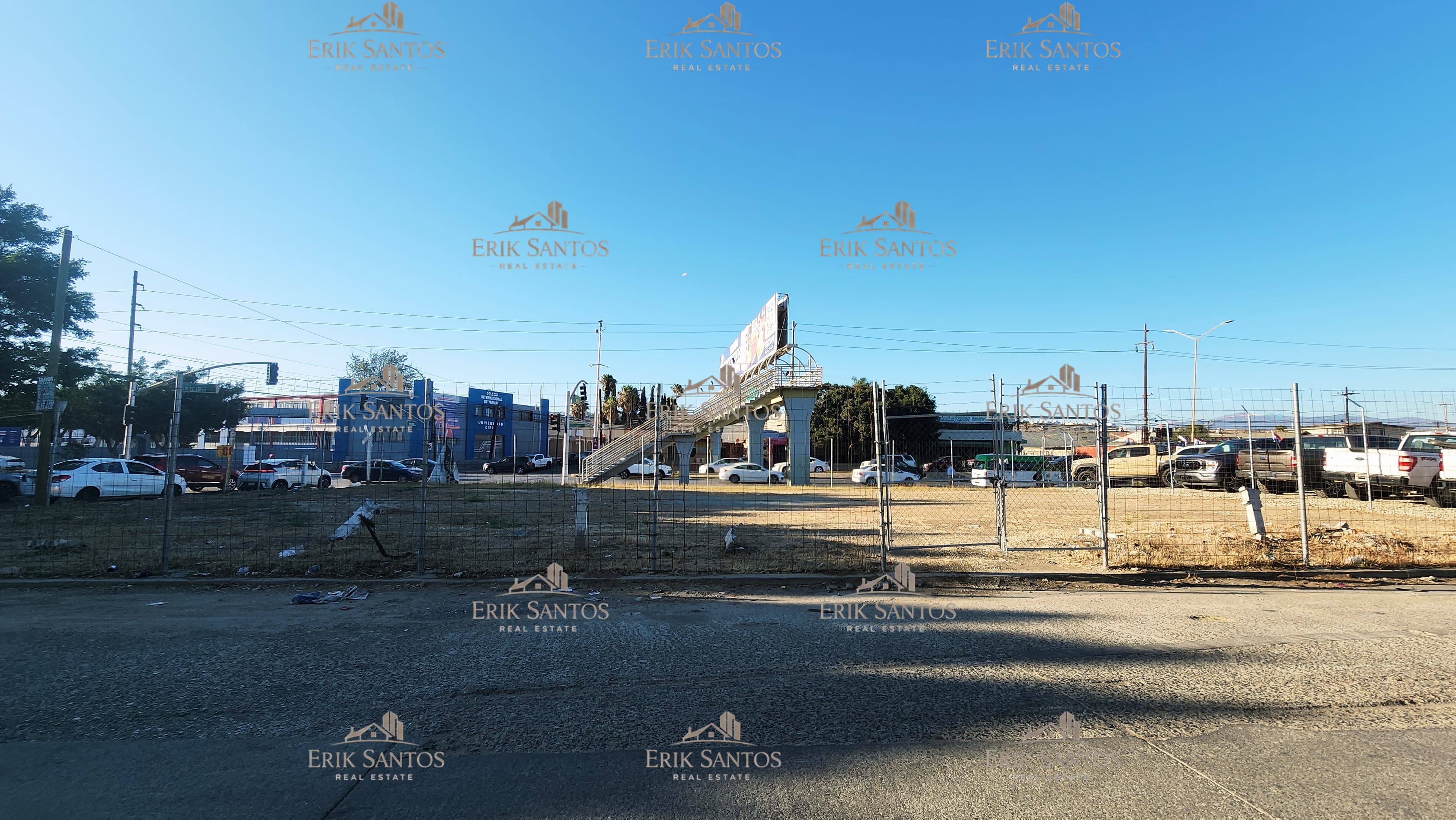 Terreno Comercial "EN RENTA" de 678.70M2 sobre Blvd. Benítez