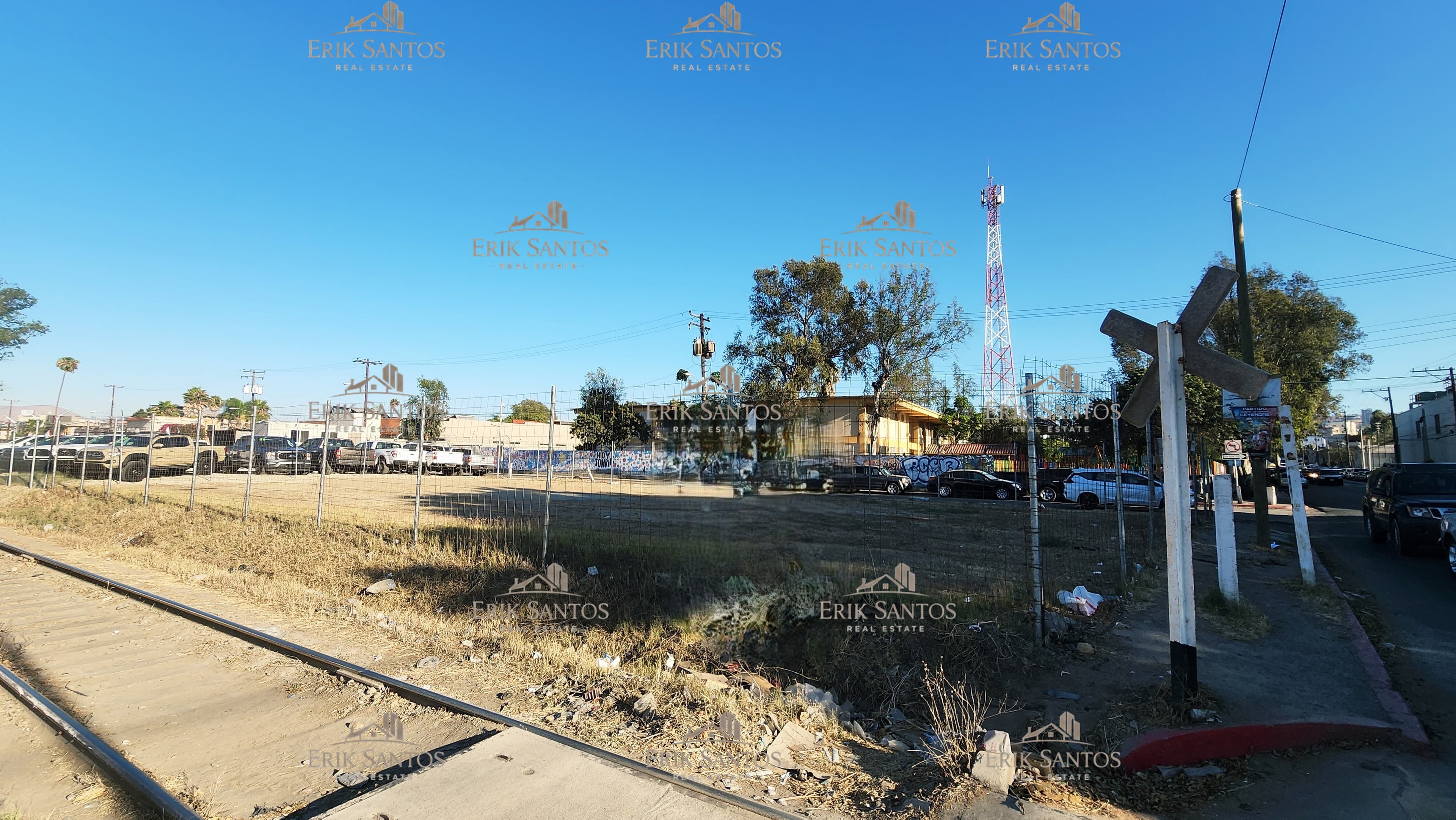Terreno Comercial "EN RENTA" de 678.70M2 sobre Blvd. Benítez