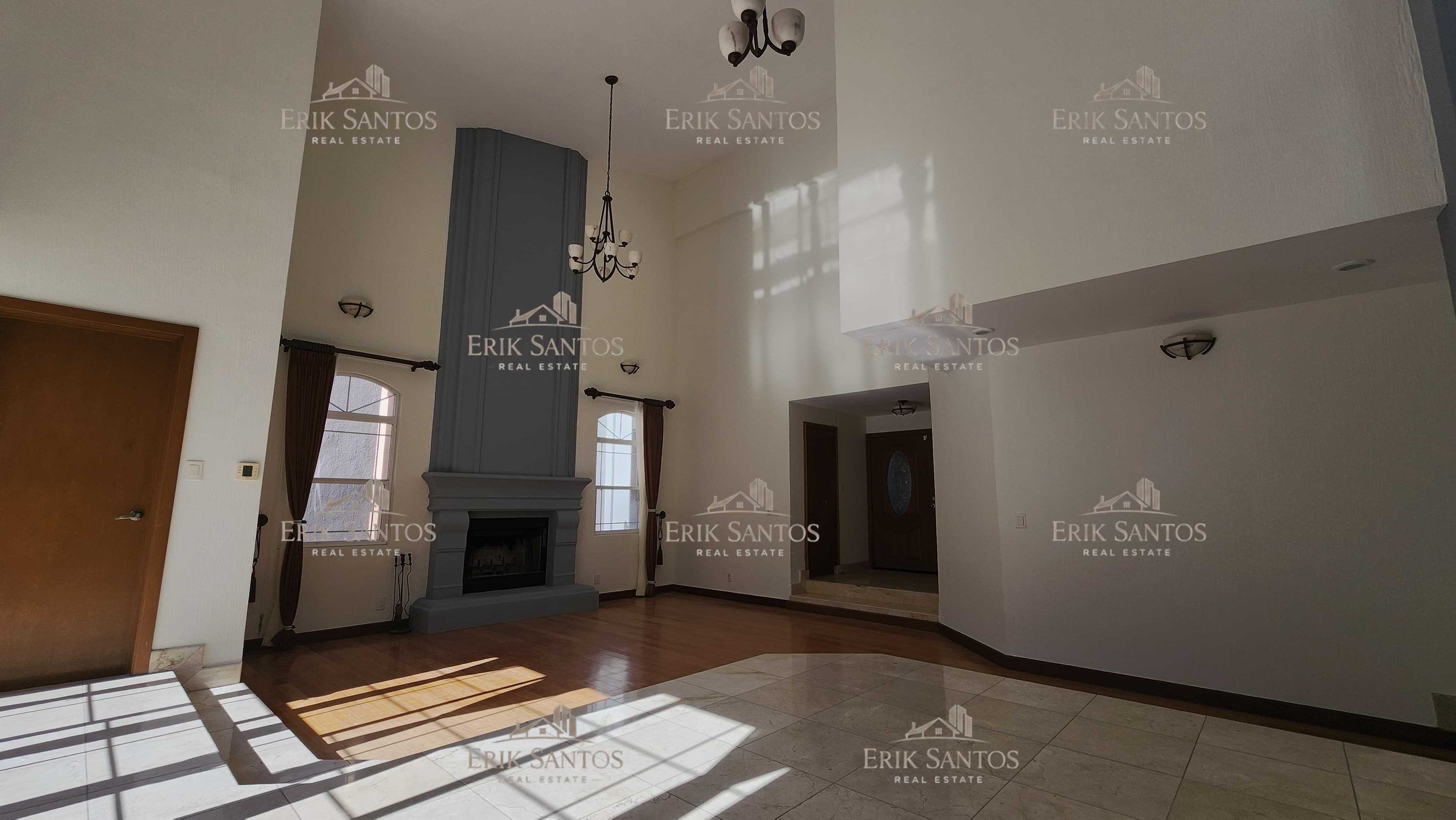 Extraordinaria "CASA EN VENTA" en el fracc. Las Palmas dentro de la ZONA DORADA de Tijuana