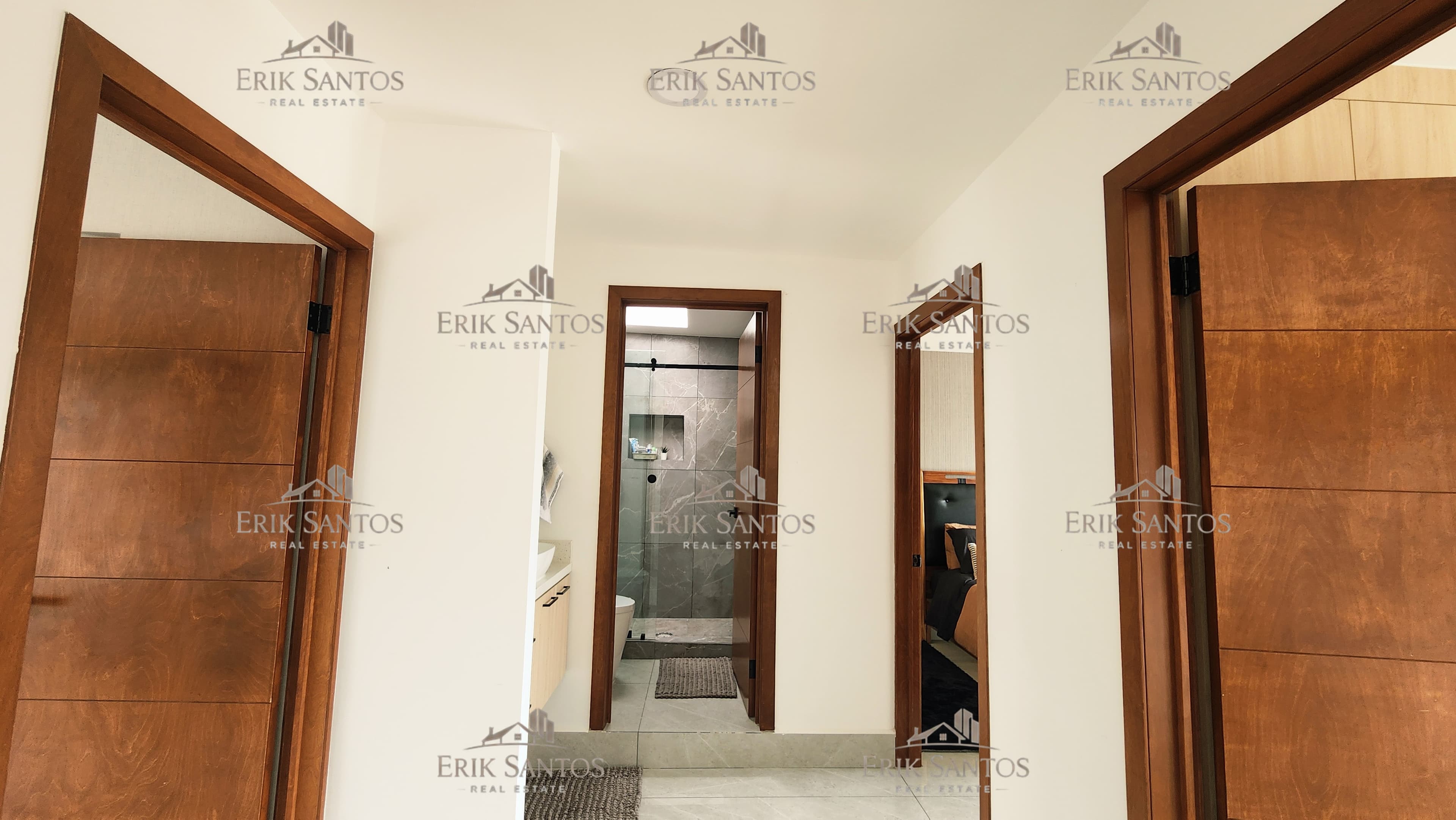Casas en "VENTA PRIVADA ALTUM AGUA CALIENTE"