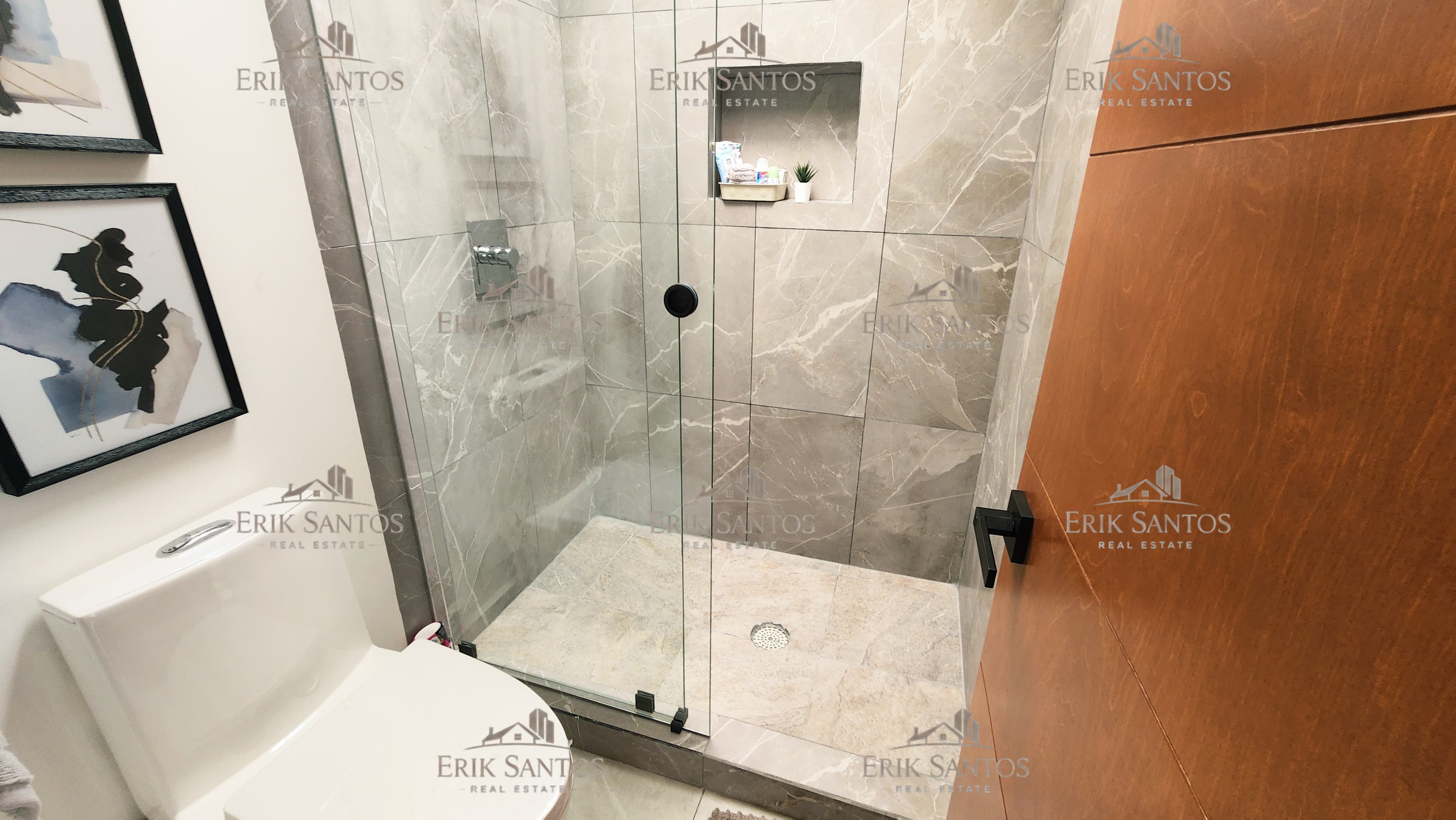 Casas en "VENTA PRIVADA ALTUM AGUA CALIENTE"