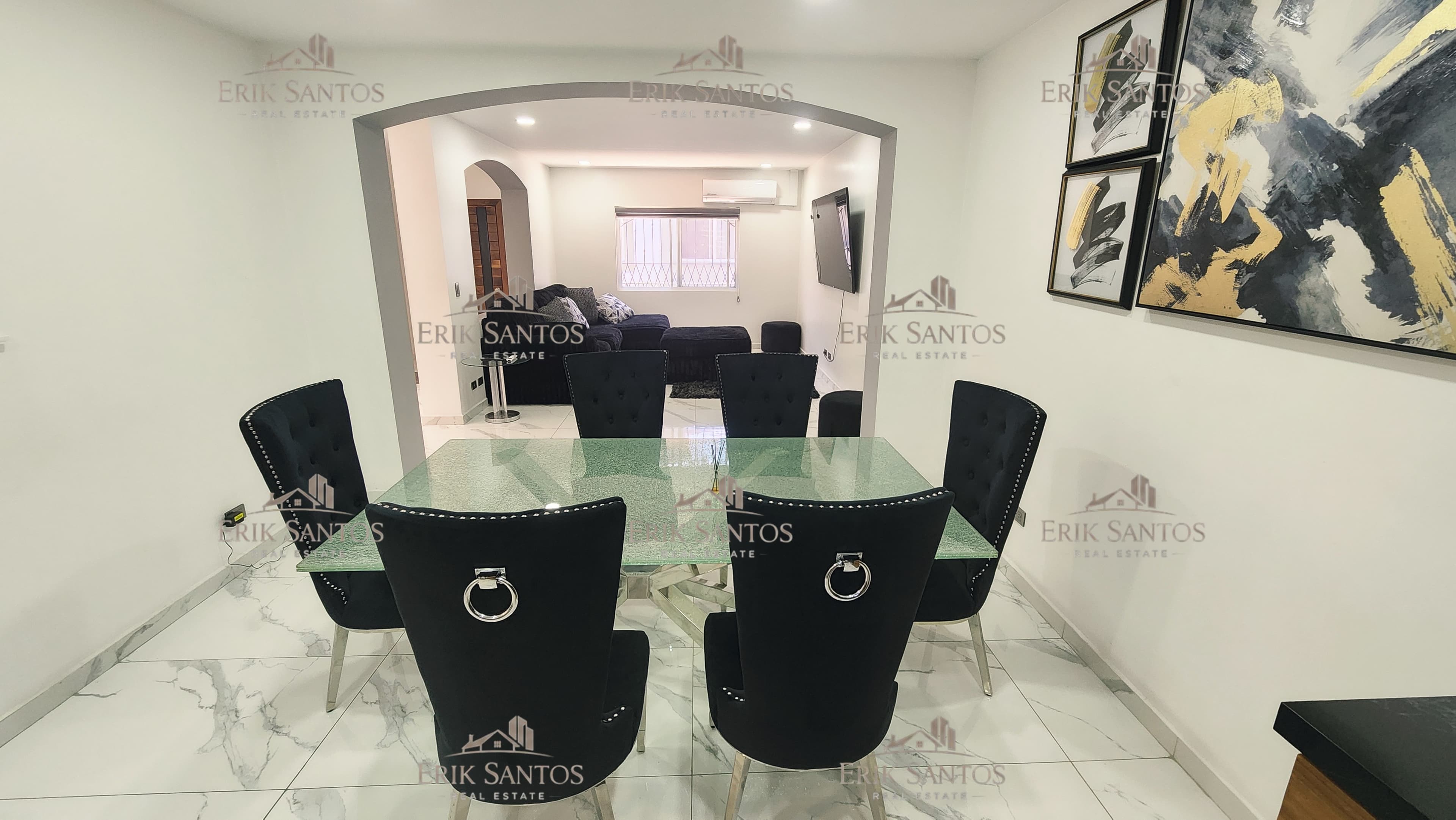 Departamento en "RENTA TOTALMENTE AMUEBLADO" en col. Calete Zona Dorada
