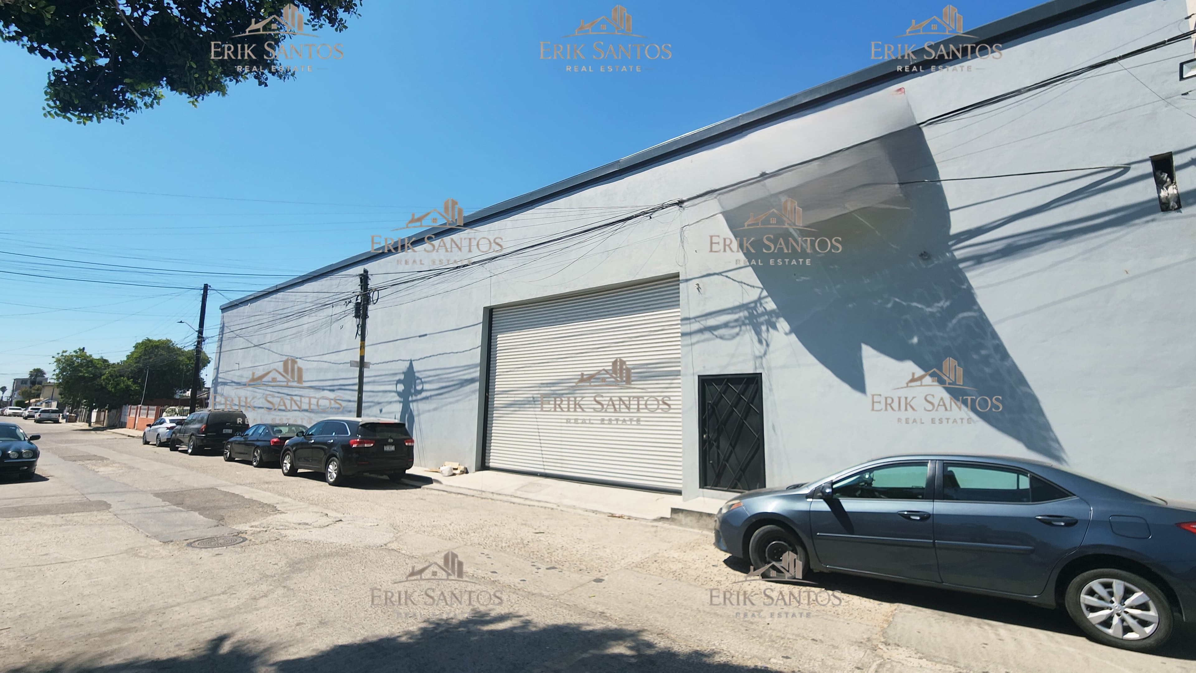 Bodega "NUEVA EN RENTA" en Col. Aeropuerto Otay