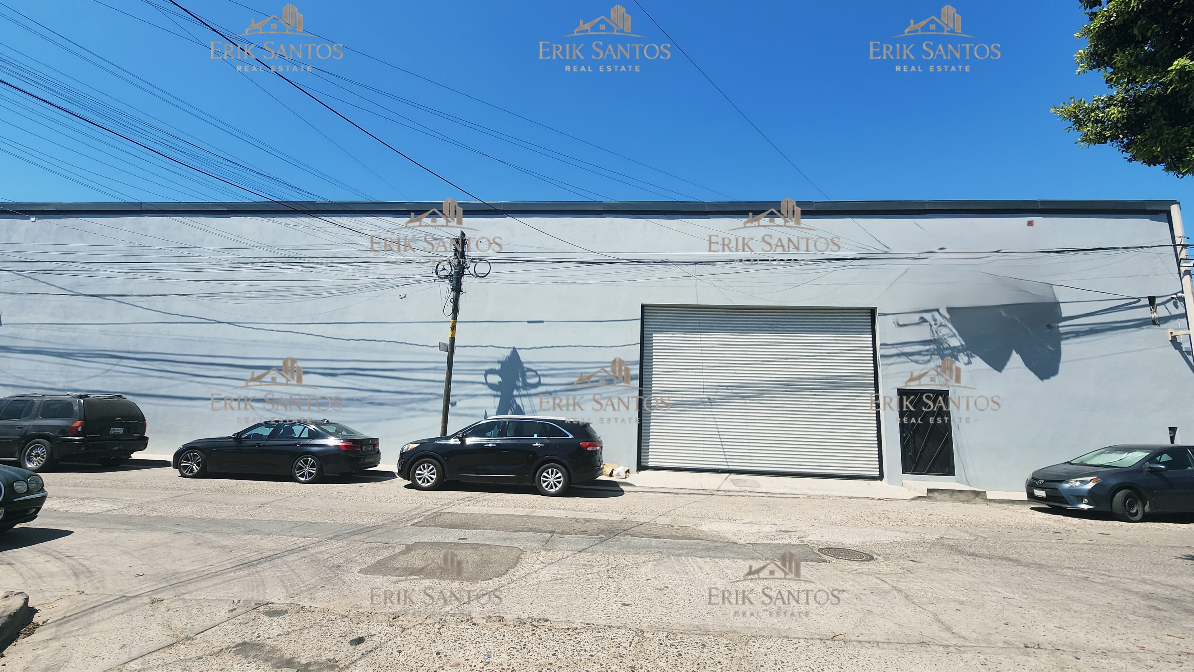 Bodega "NUEVA EN RENTA" en Col. Aeropuerto Otay