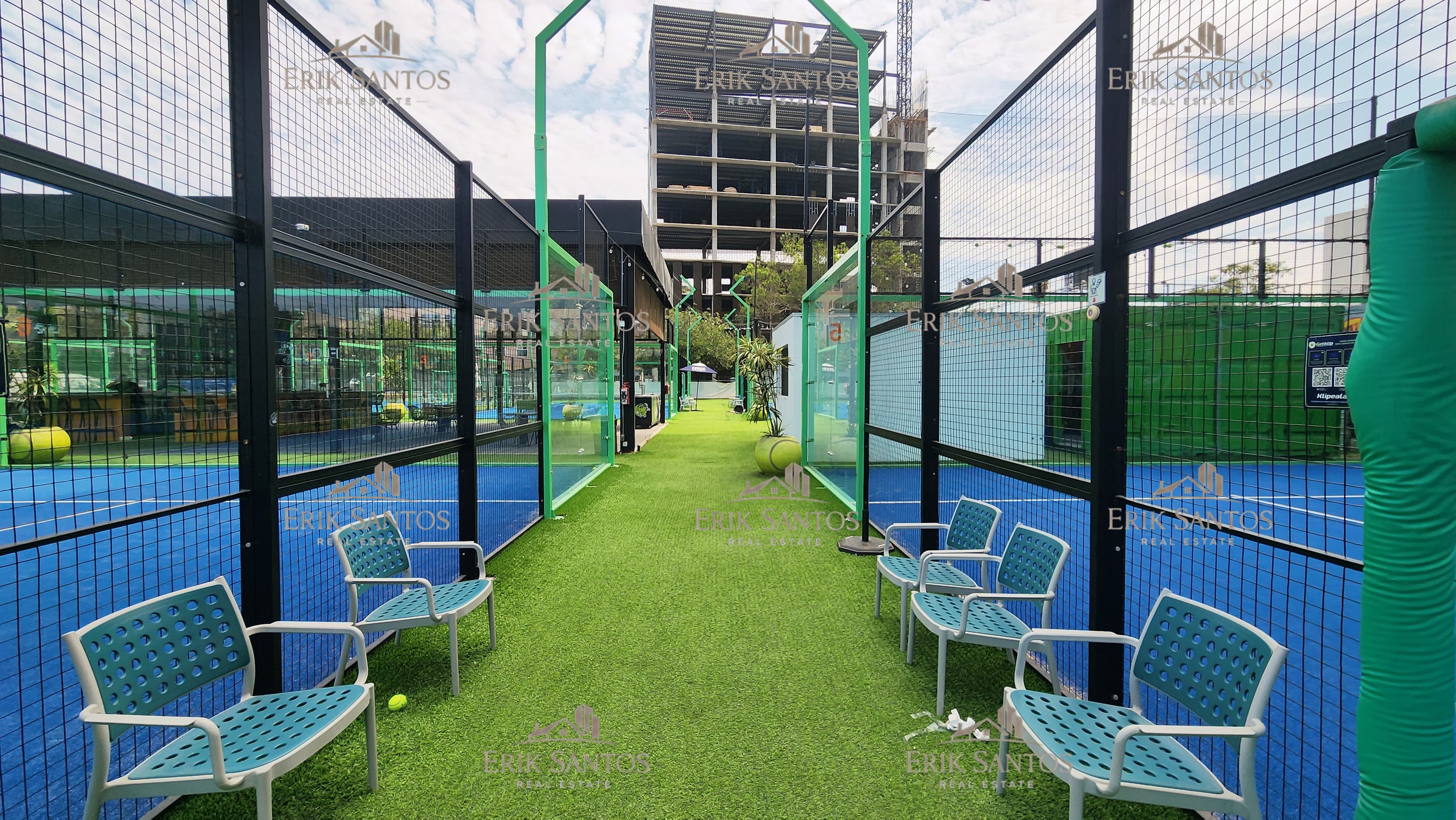 DE OPORTUNIDAD para inversión Club de Pádel "EN TRASPASO" a un lado de New City