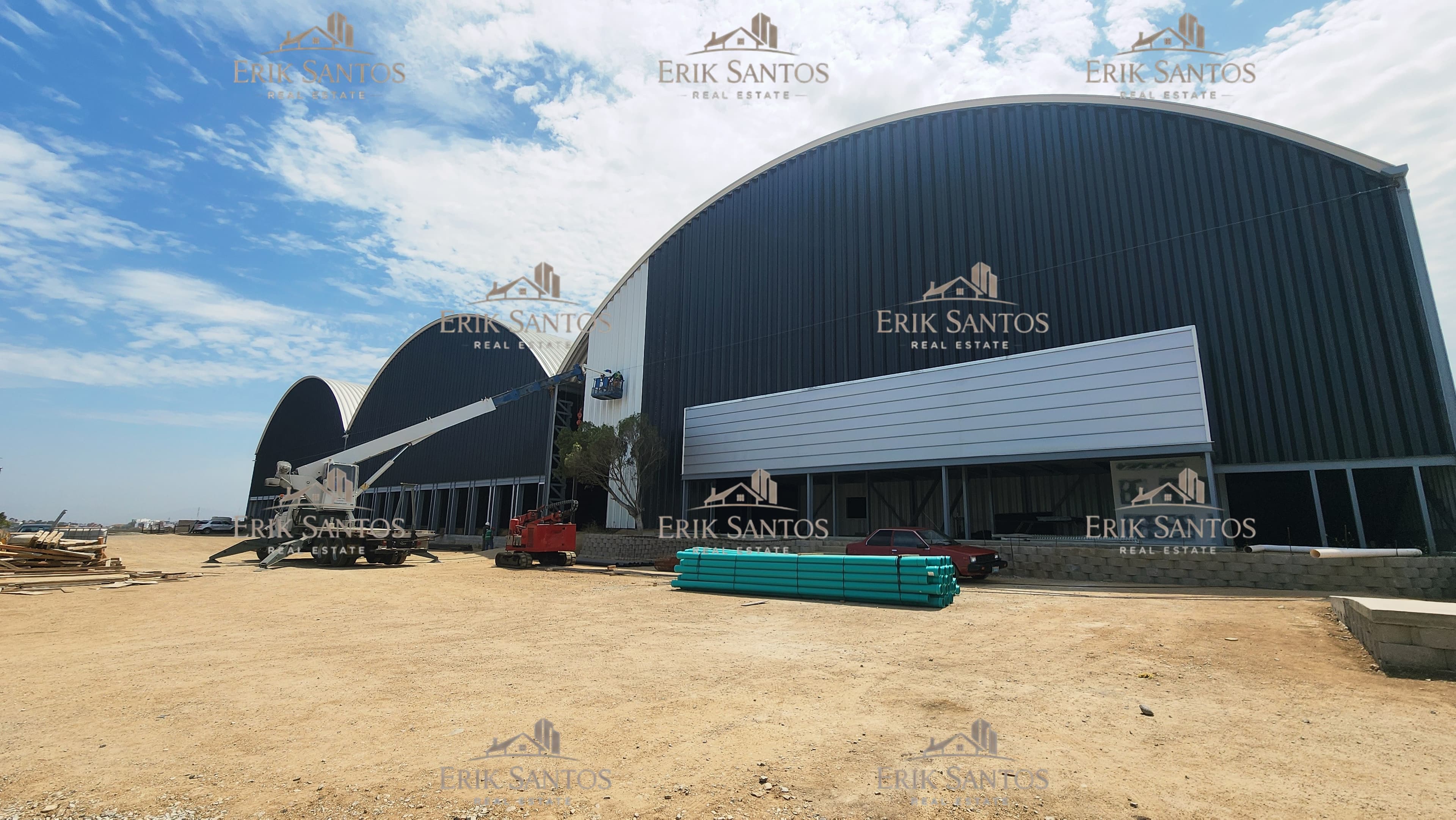 Nave Industrial "NUEVA EN RENTA" de 10,166.40m2