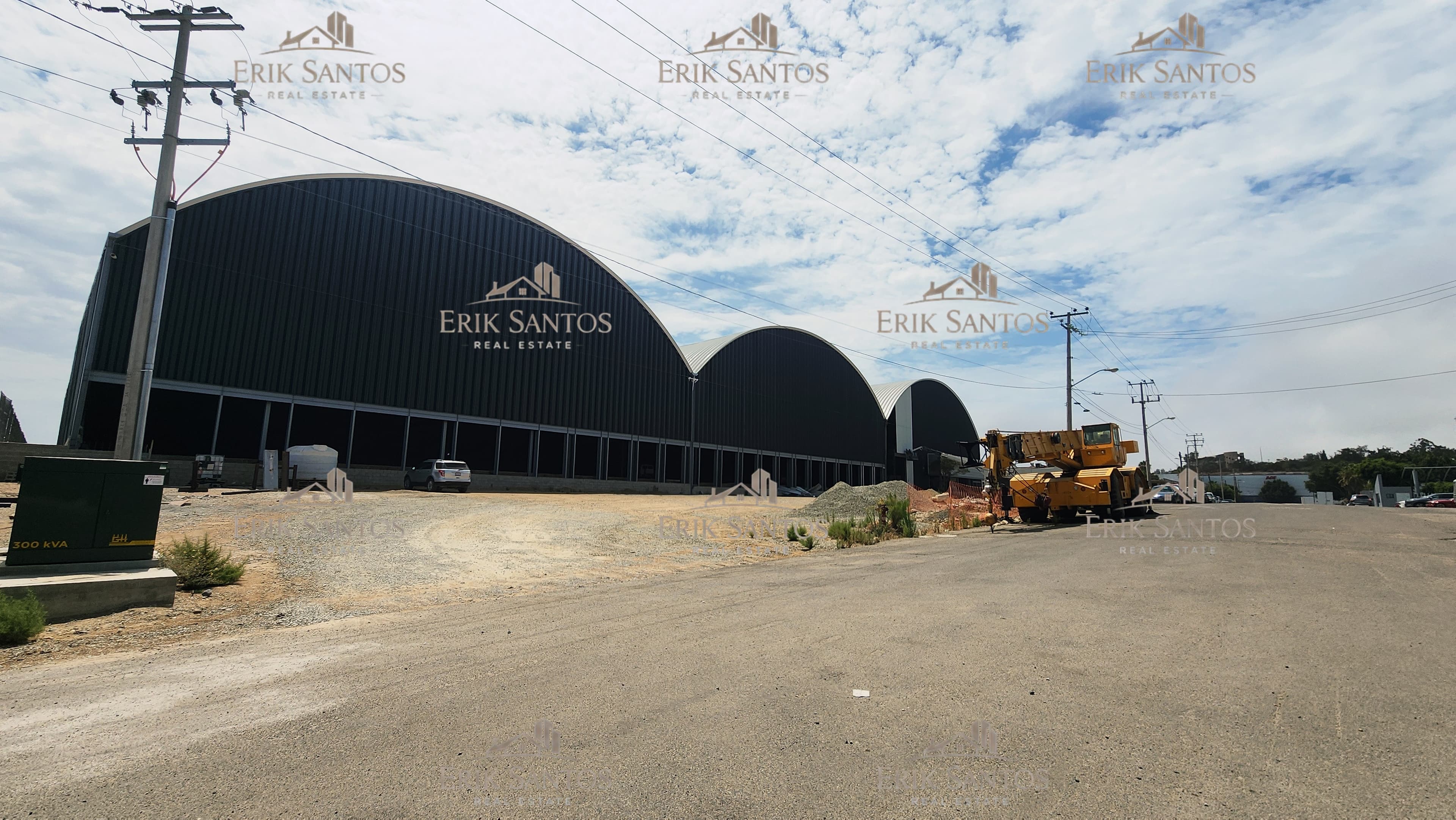 Nave Industrial "NUEVA EN RENTA" de 10,166.40m2