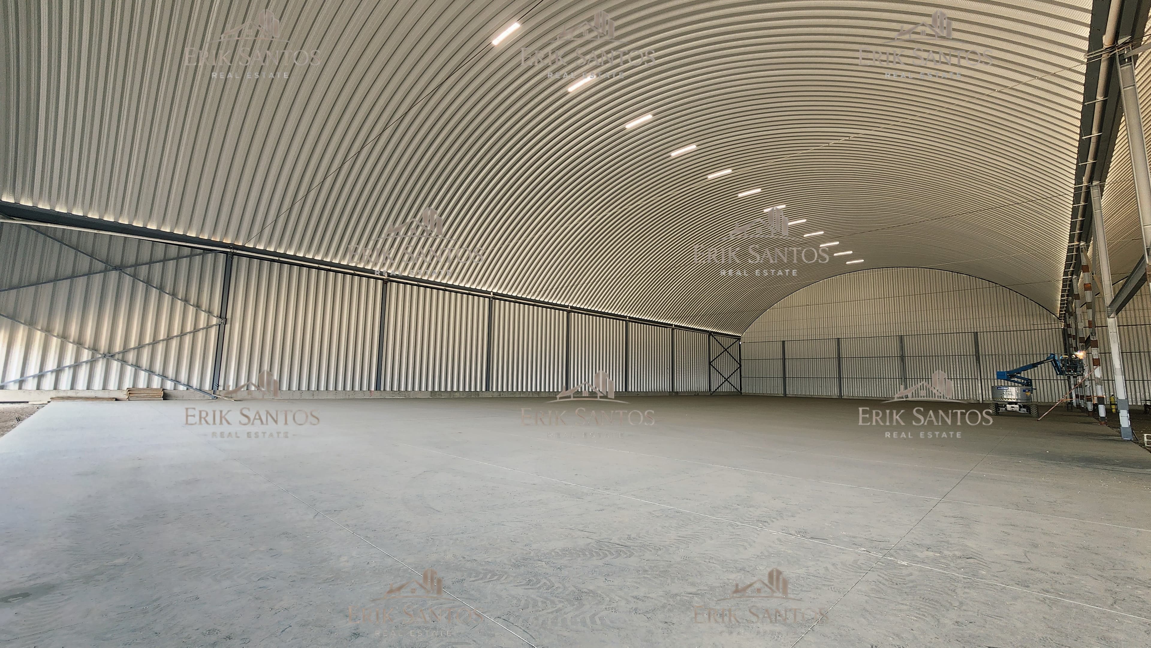 Nave Industrial "NUEVA EN RENTA" de 10,166.40m2