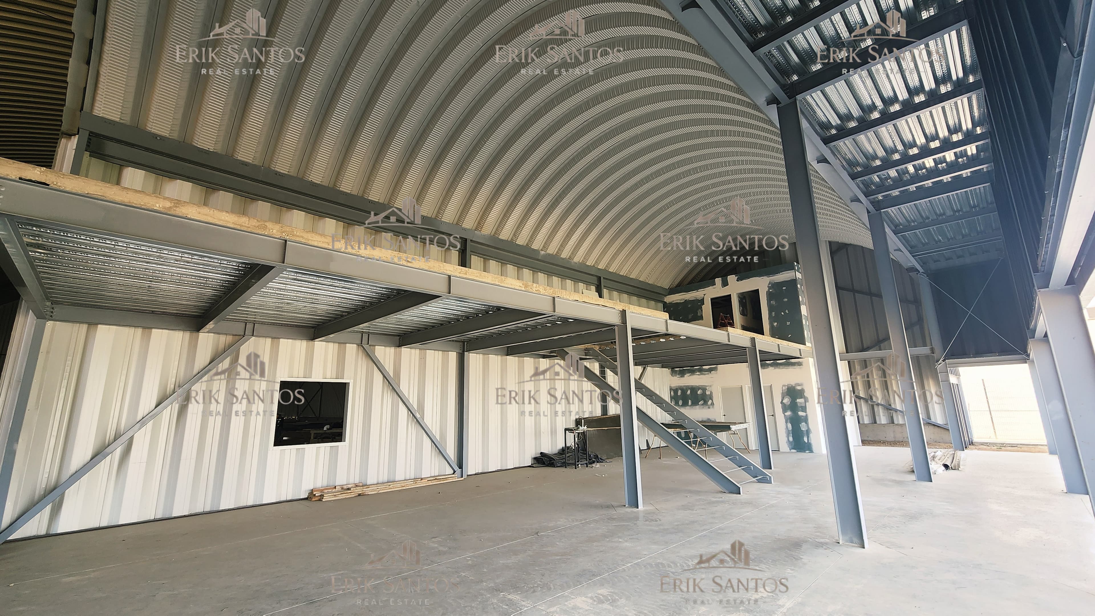 Nave Industrial "NUEVA EN RENTA" de 10,166.40m2