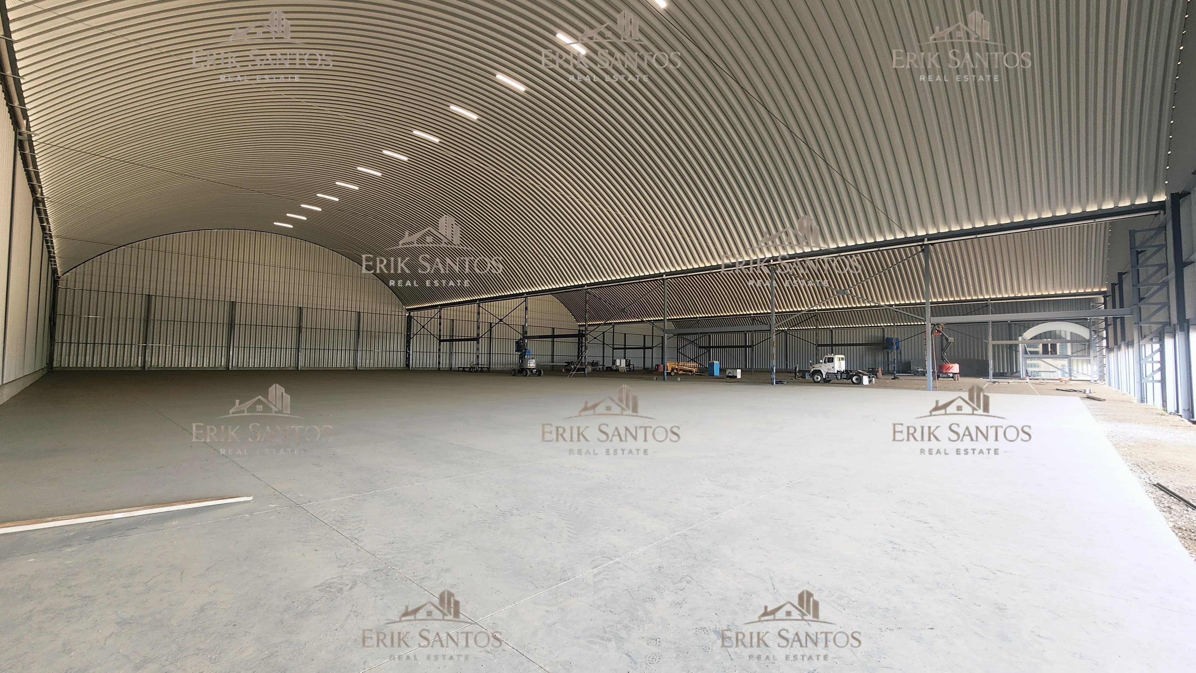 Nave Industrial "NUEVA EN RENTA" de 10,166.40m2