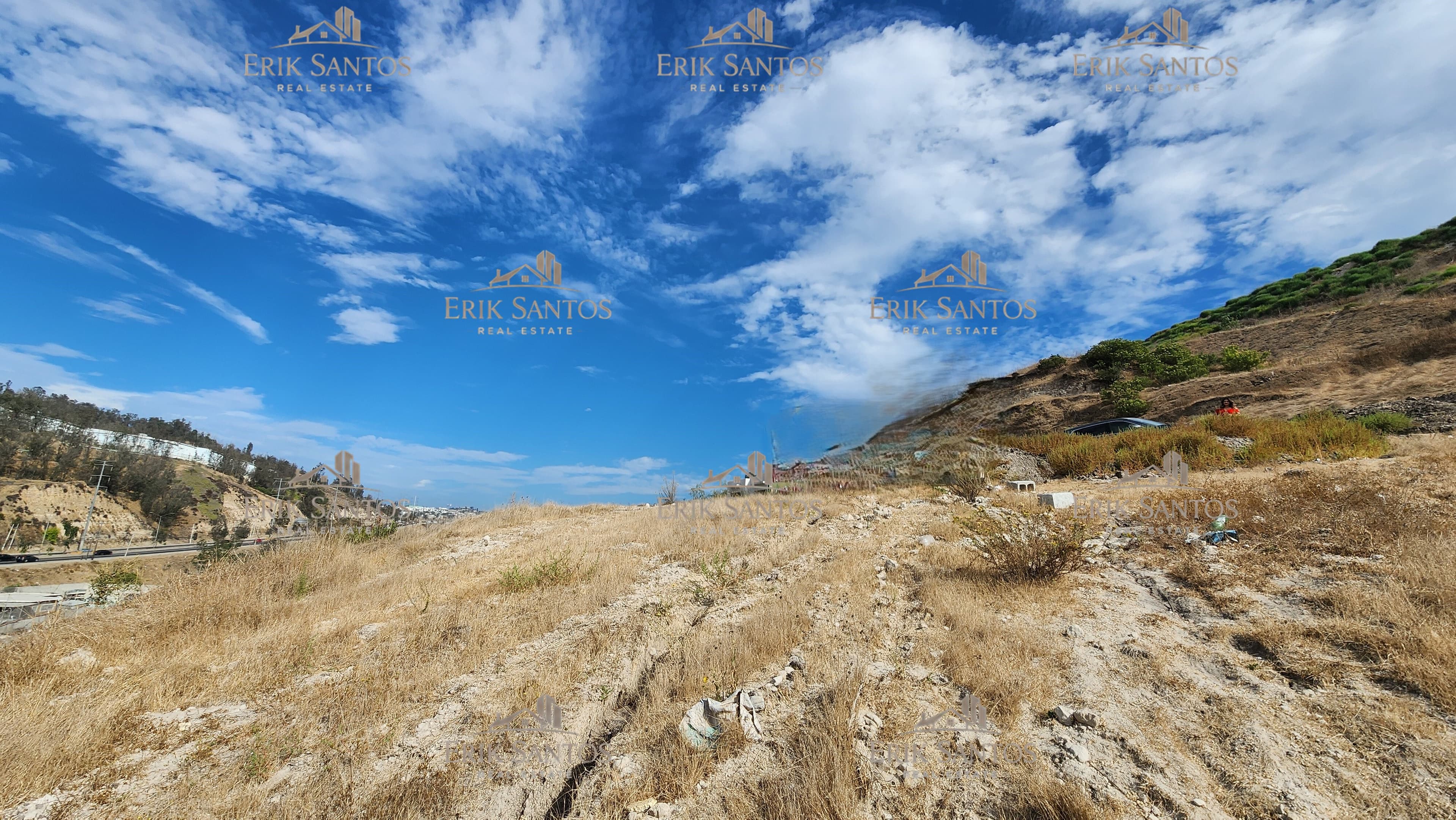 DE OPORTUNIDAD Terreno "EN VENTA" de 250M2 en Valle Sur