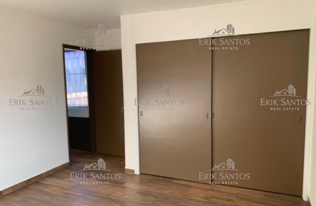 Casa "EN RENTA" en Las Palmas Zona Dorada