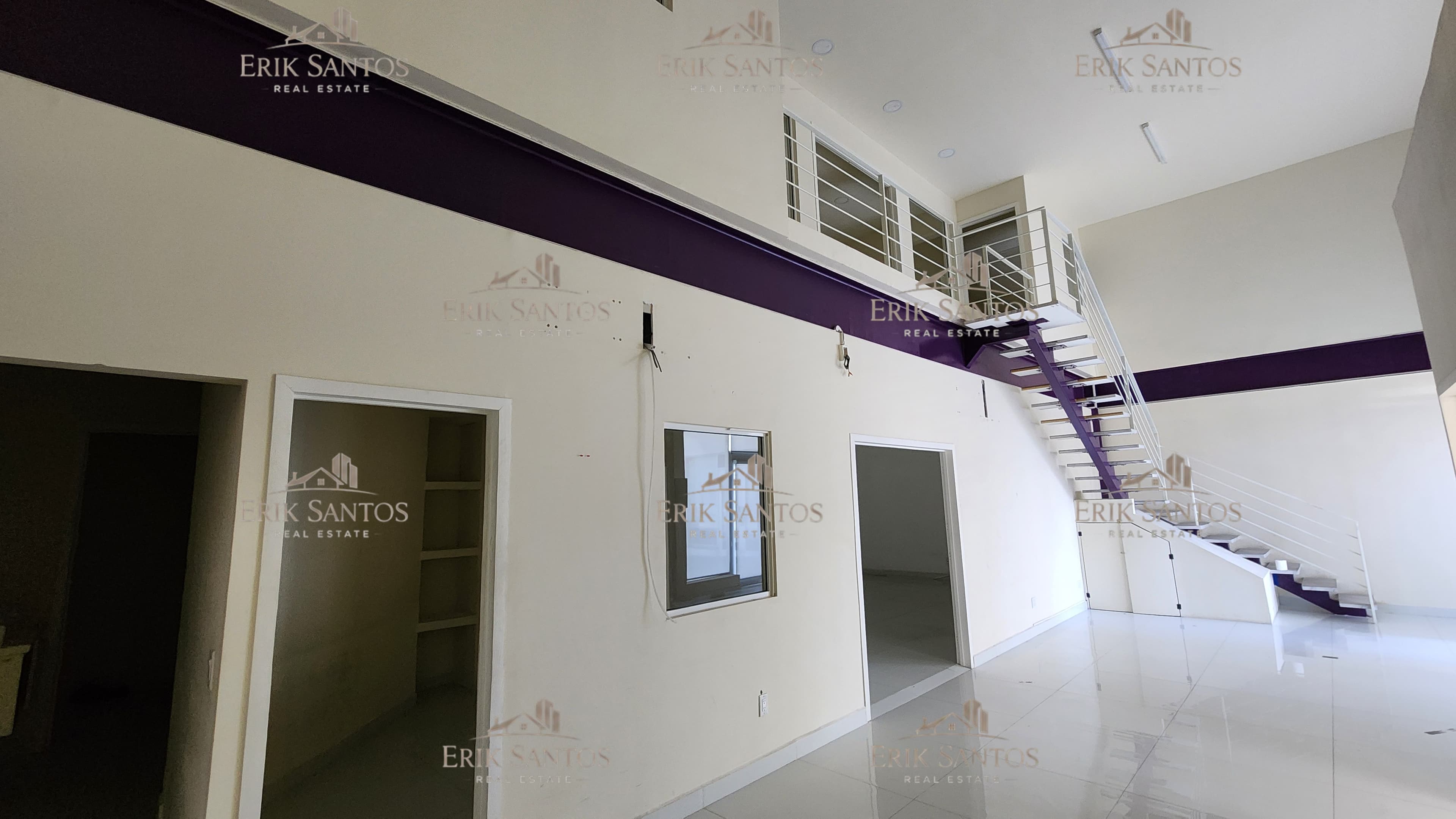 Plaza Aeropuerto SOLO QUEDAN 6 LOCALES disponibles