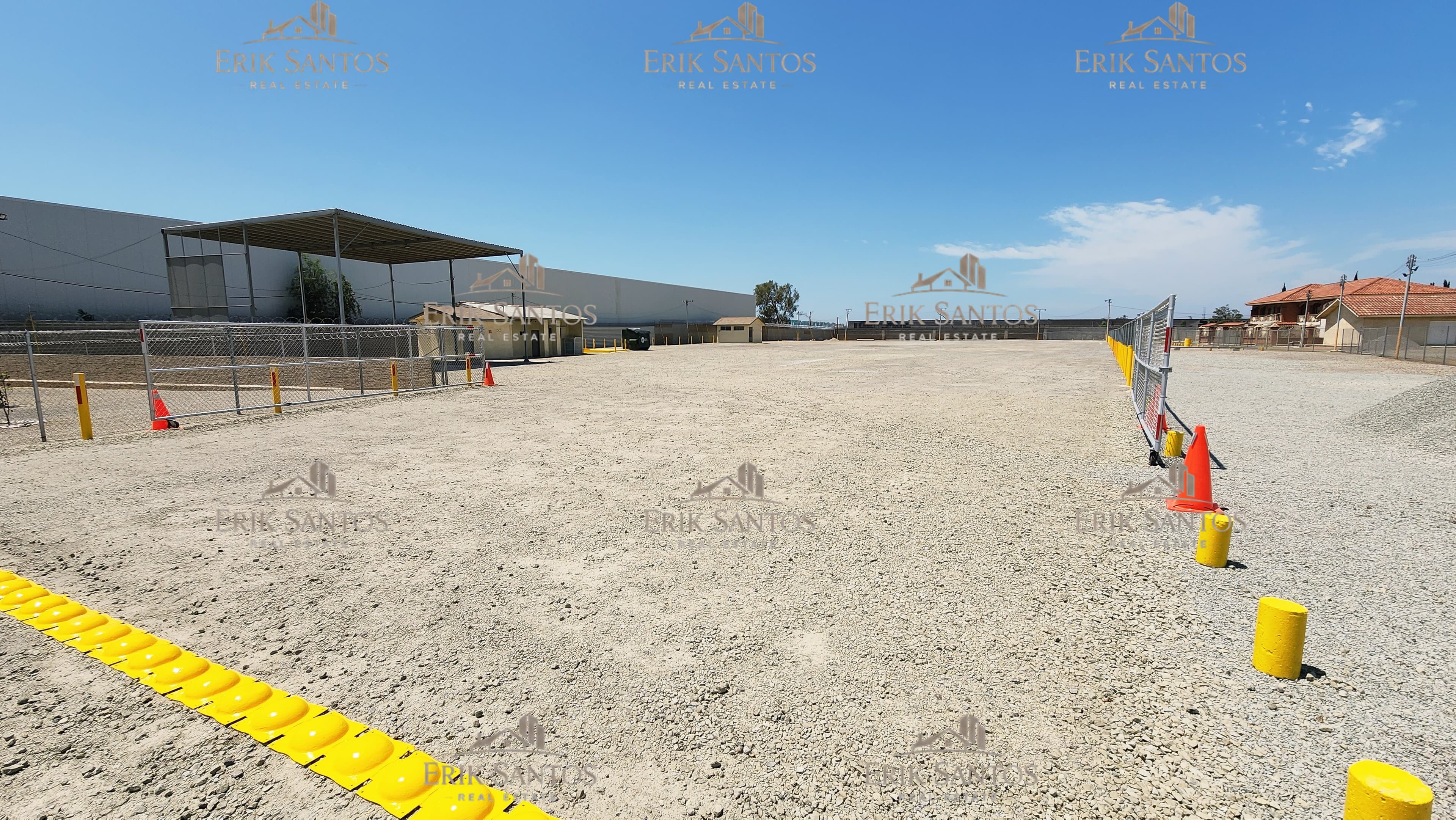 "CONSULTAR PRECIO" Terreno en RENTA de 7,144.45M2 especial para "Empresa de Transportes, Yarda Para Trailers.