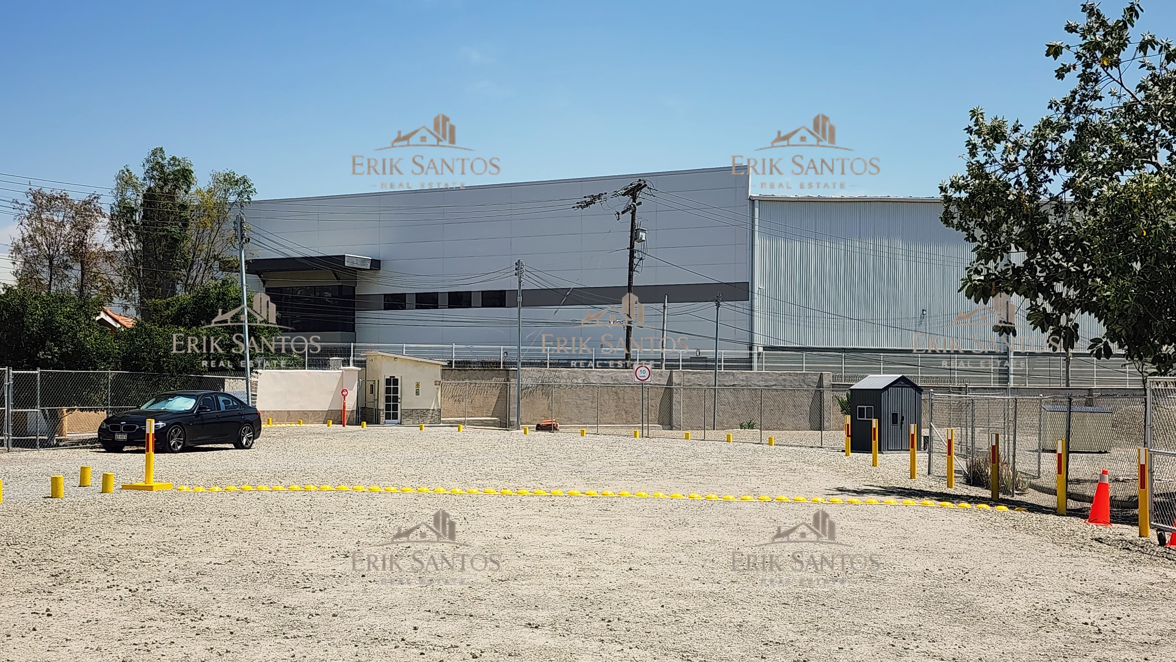 "CONSULTAR PRECIO" Terreno en RENTA de 7,144.45M2 especial para "Empresa de Transportes, Yarda Para Trailers.