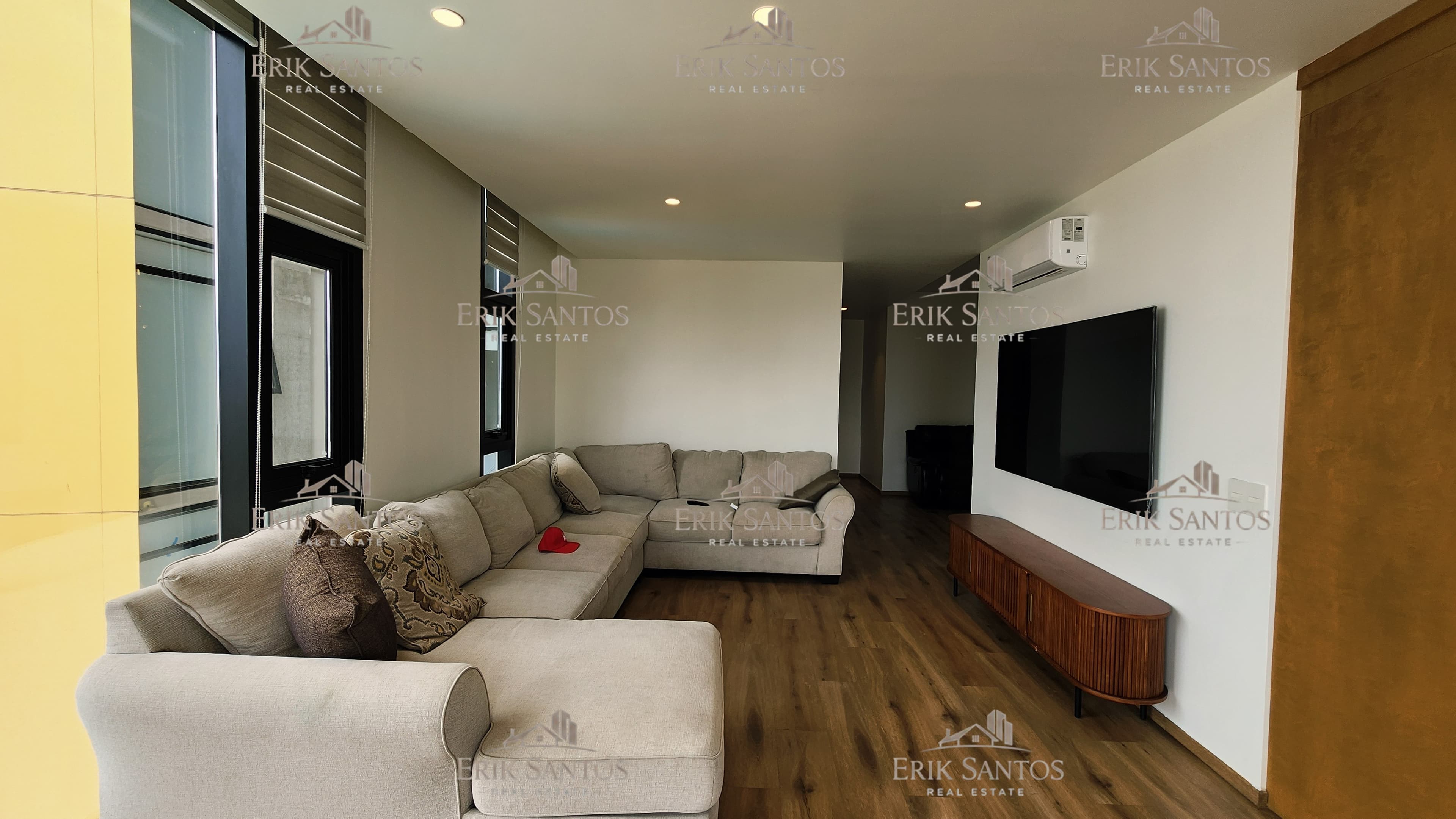 Adamant Grand departamento en Renta TOTALMENTE AMUEBLADO