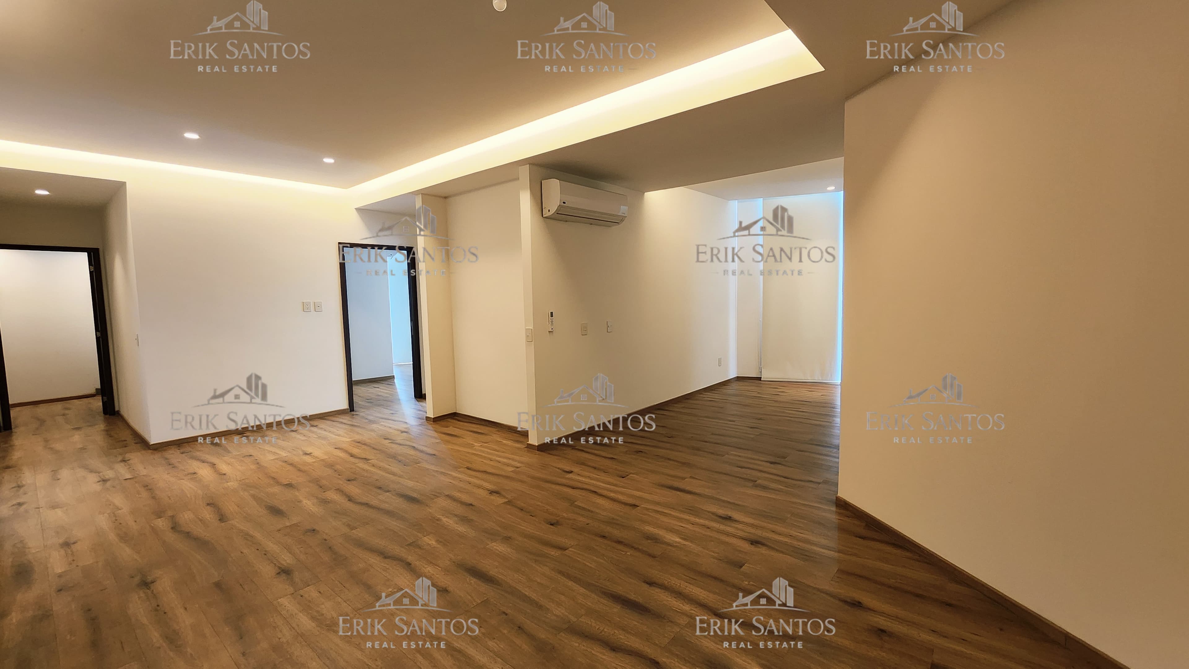 Adamant Grand departamento en RENTA