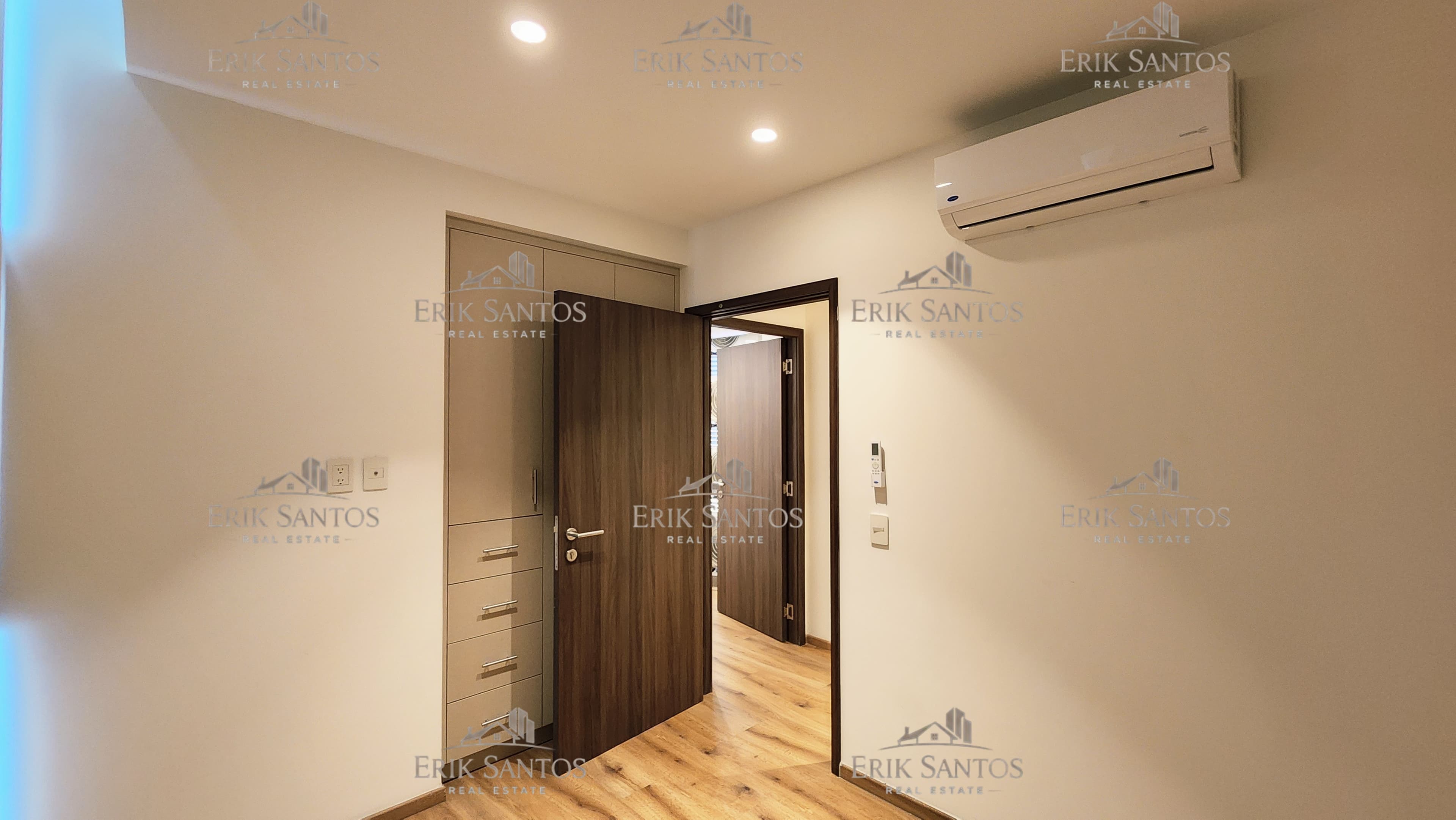 Adamant Grand departamento en RENTA