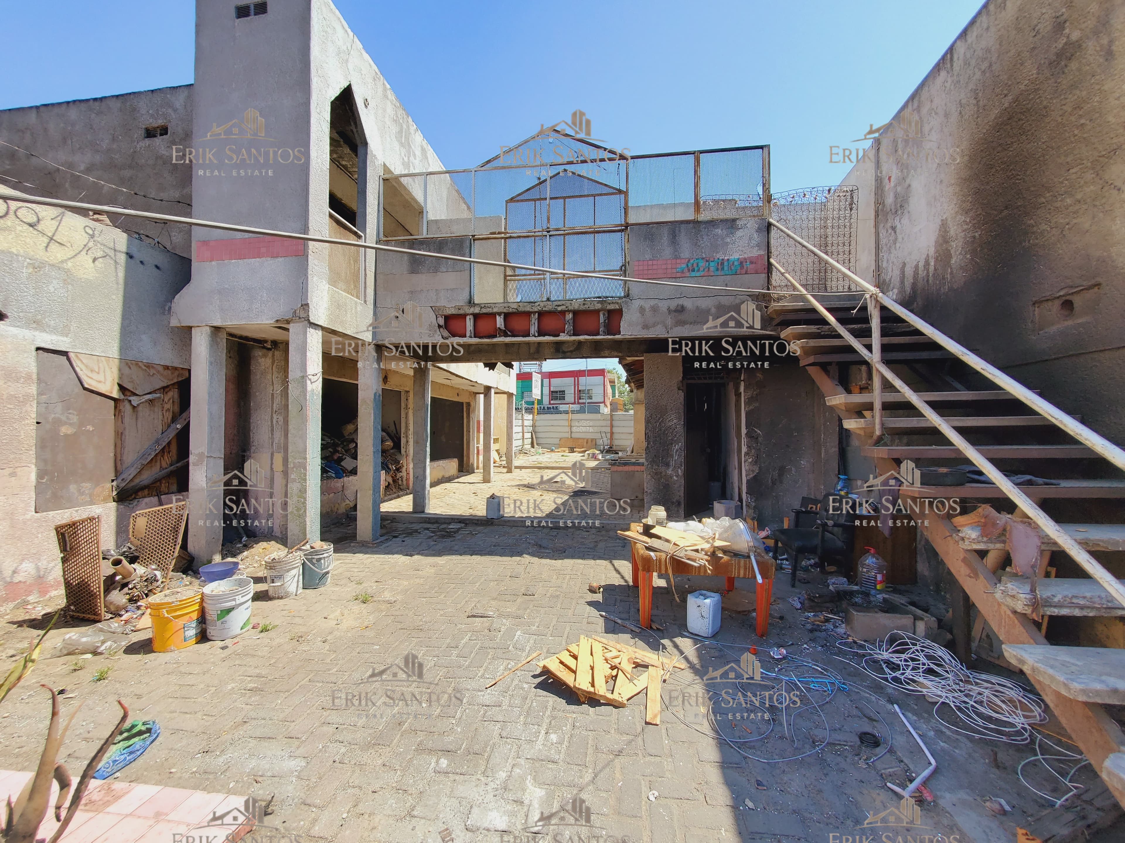 Terreno comercial en VENTA en Blvd. Agua Caliente