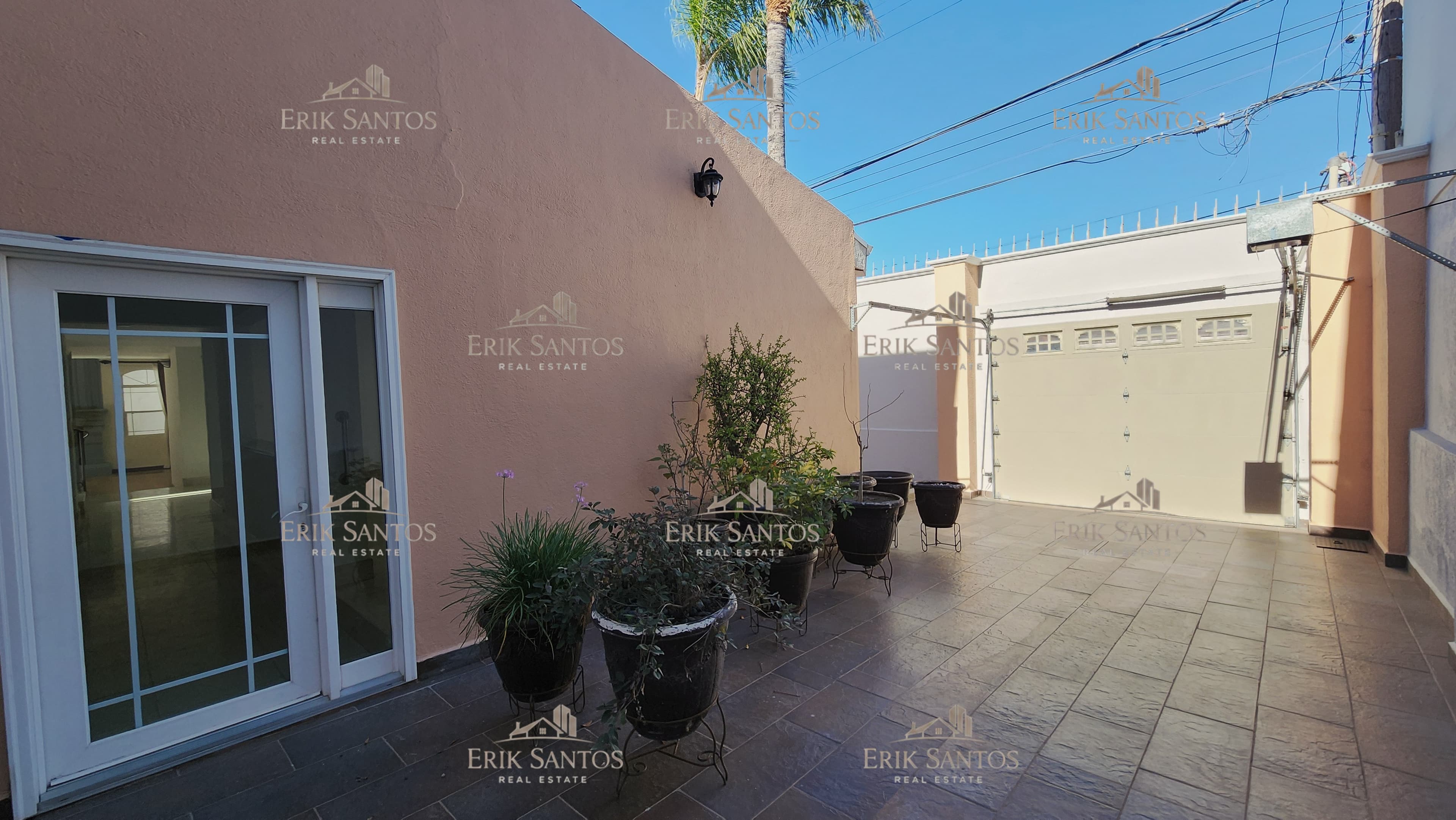 Hermosa casa en RENTA en fraccionamiento Las Palmas