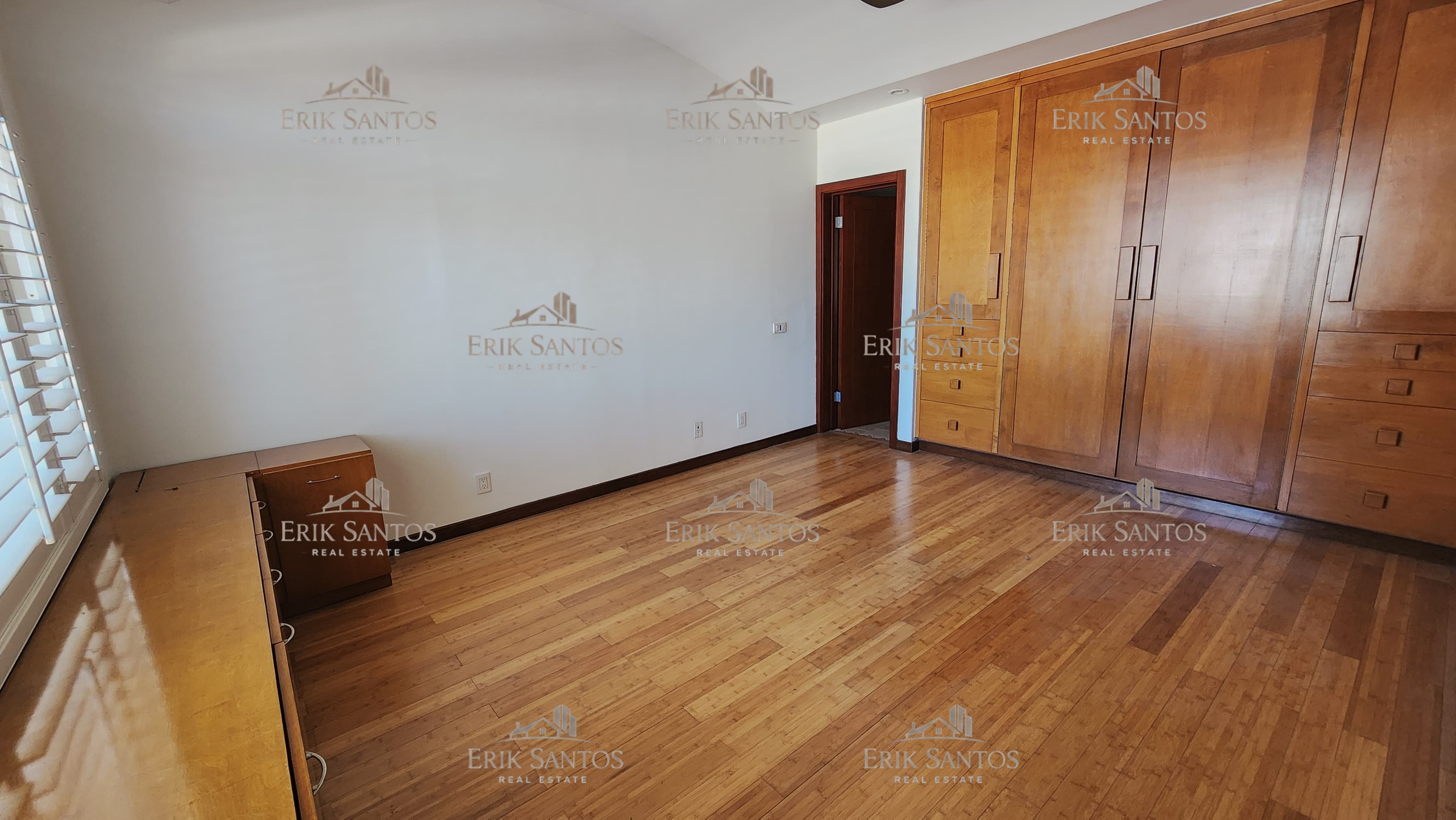 Hermosa casa en RENTA en fraccionamiento Las Palmas