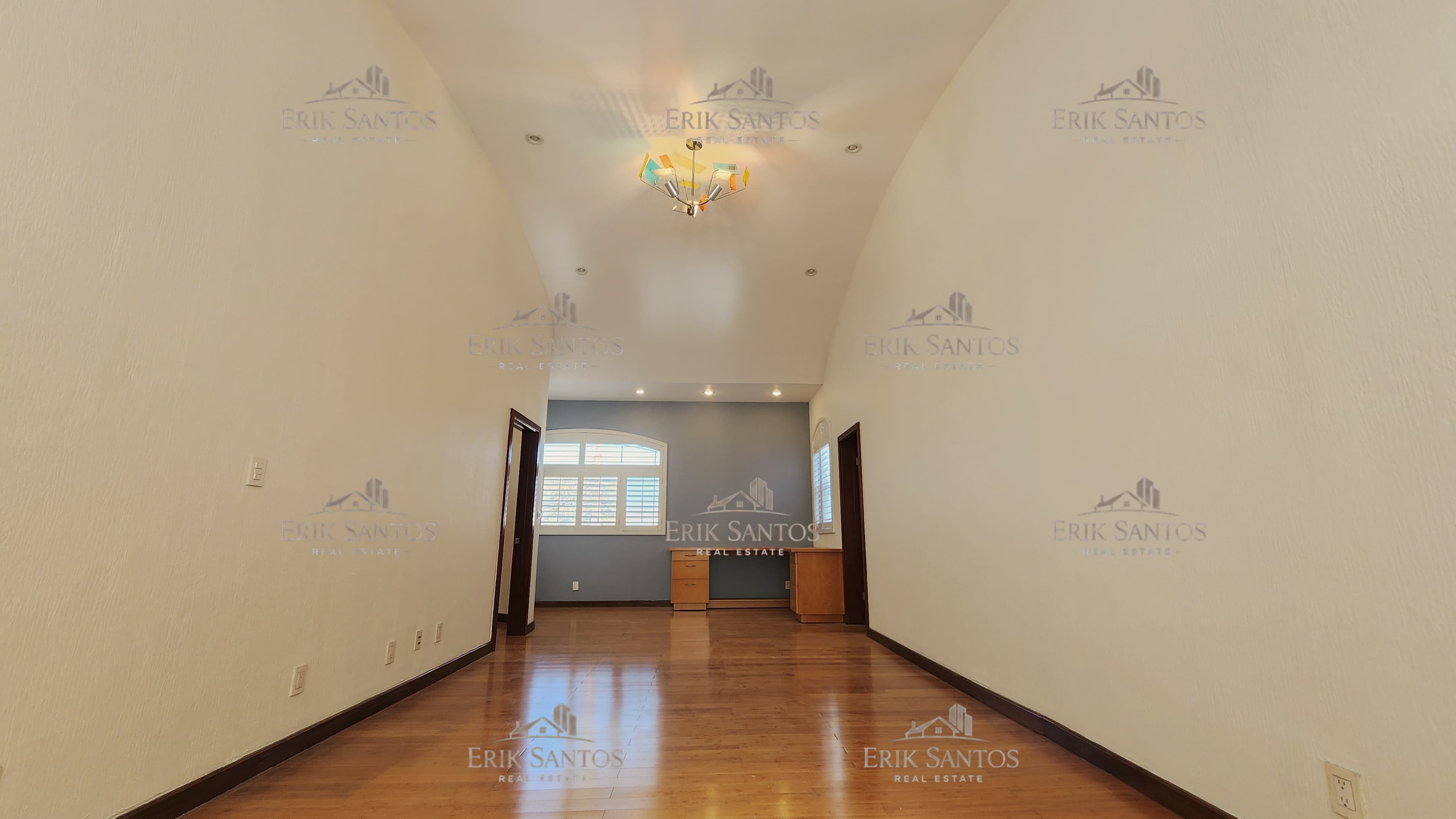Hermosa casa en RENTA en fraccionamiento Las Palmas