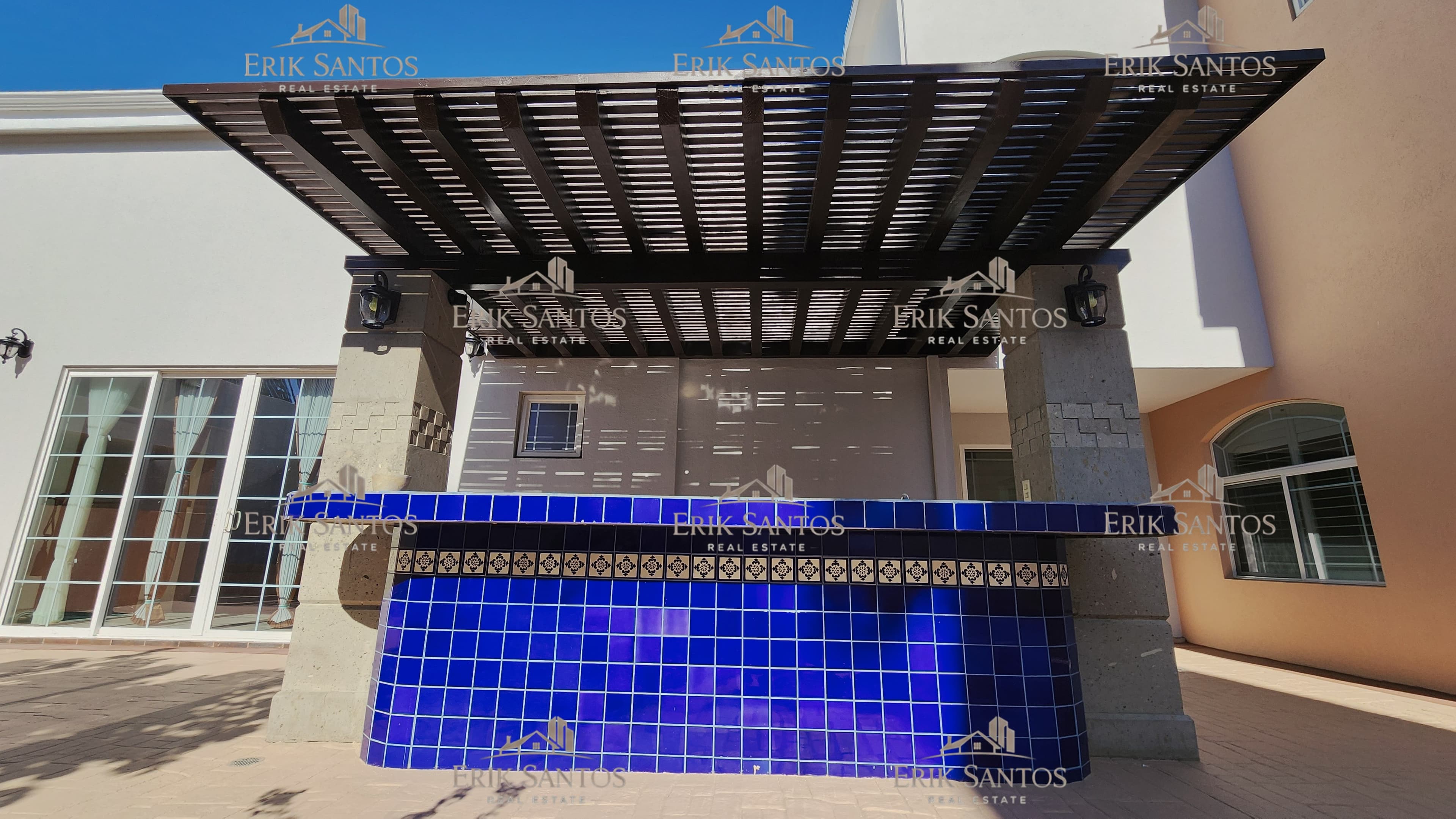 Hermosa casa en RENTA en fraccionamiento Las Palmas