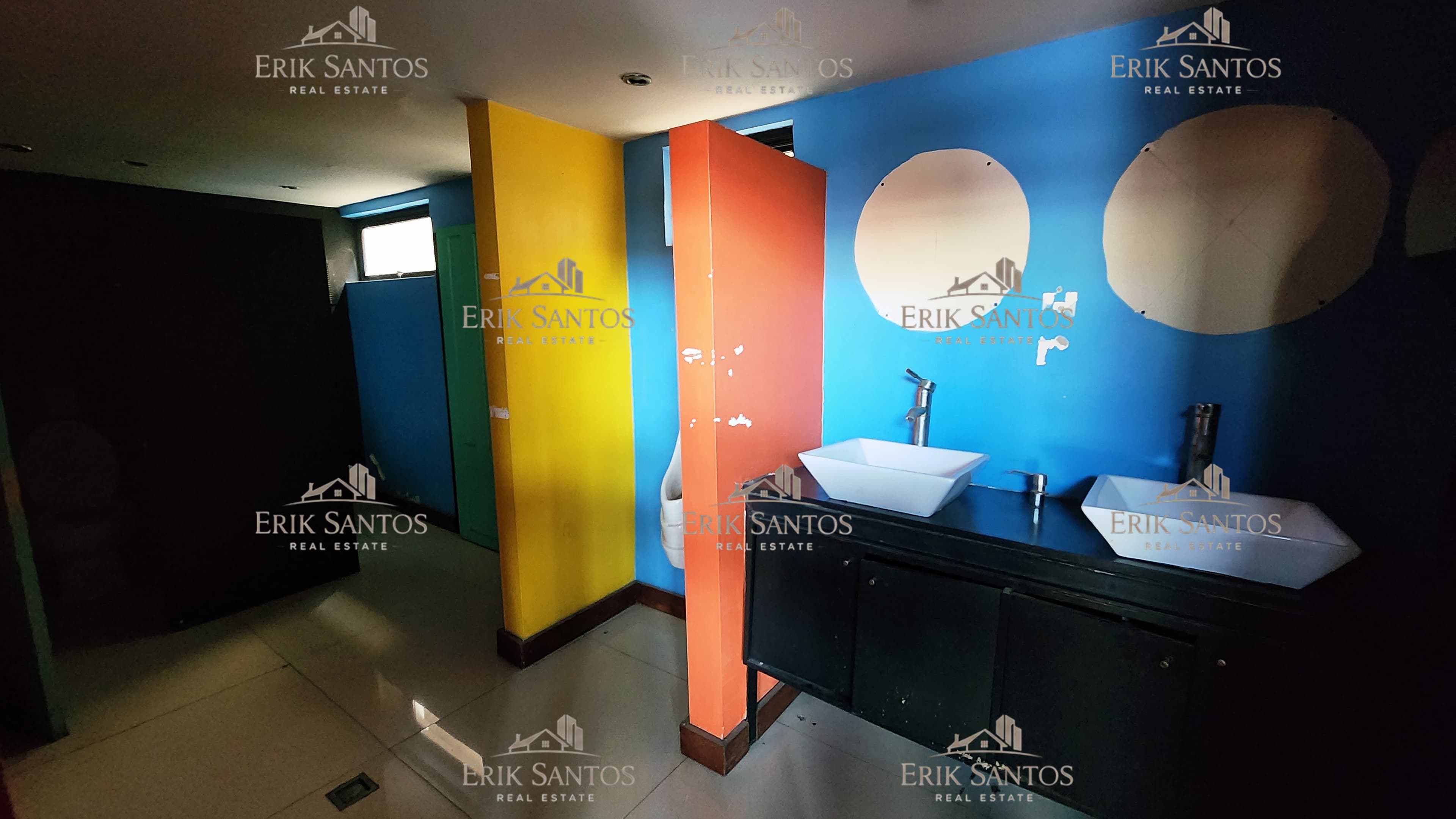 Local comercial en RENTA en Plaza Marub Zona Rio